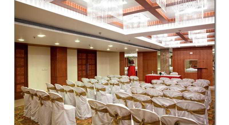 Country Inn Αχμπανταμπάντ Εξωτερικό φωτογραφία